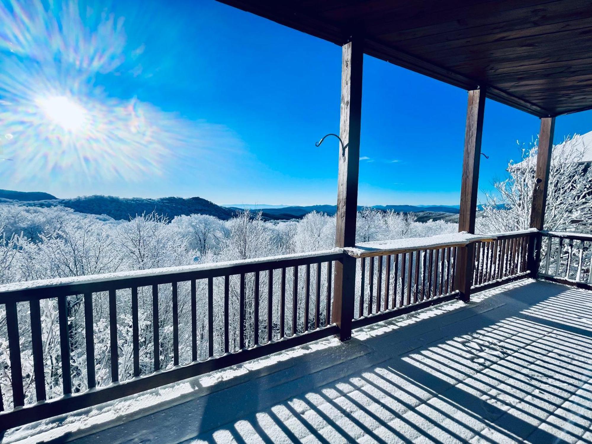 Bucket List Views Sugar Mountain Private Condo - 2Bed, 2Bath, Sleeps 6, Panoramic Views Of Mountains From Large Deck, Short Drive To Shopping, Restaurants, Cafes & Banner Elk Town Bagian luar foto