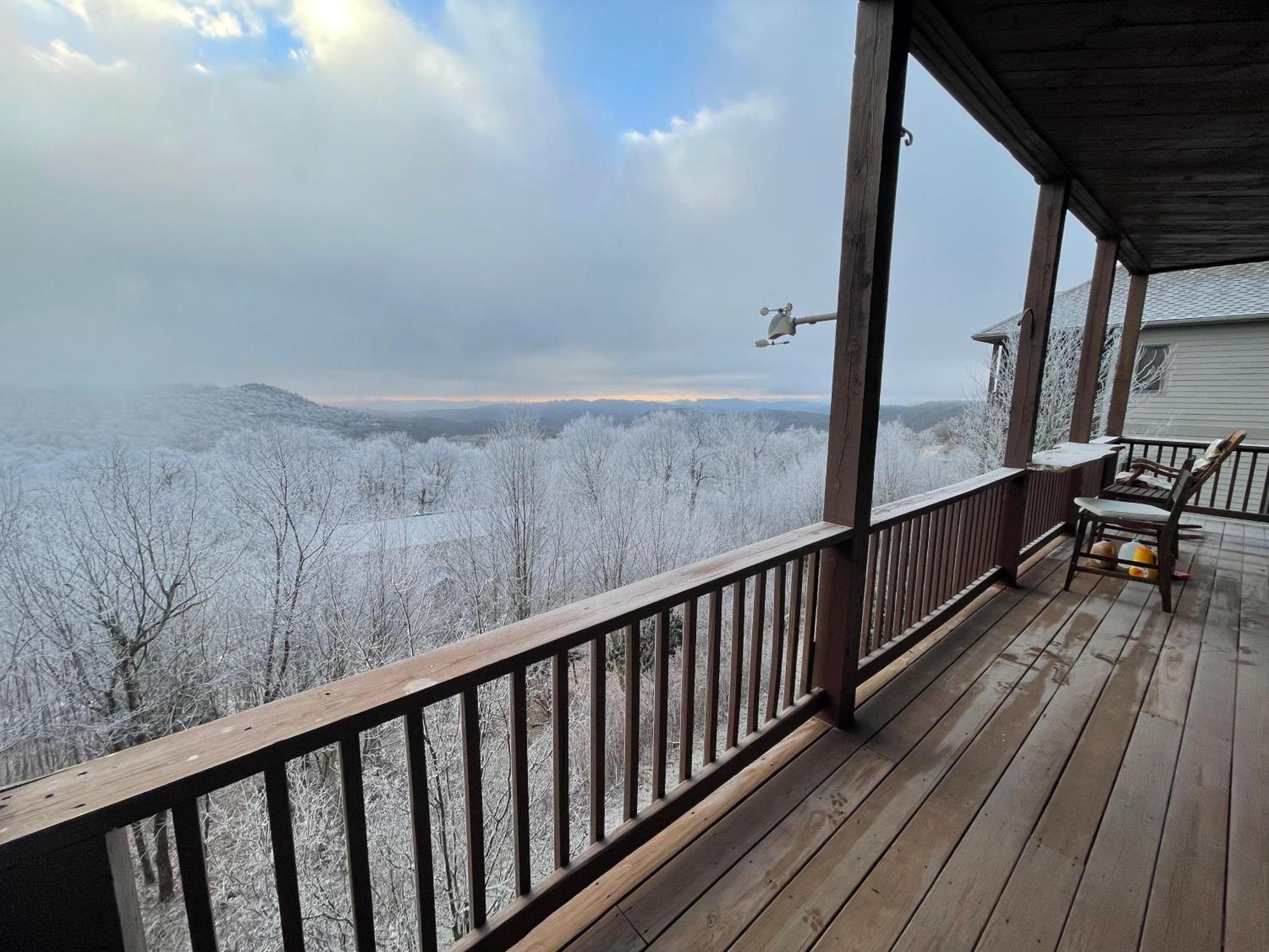Bucket List Views Sugar Mountain Private Condo - 2Bed, 2Bath, Sleeps 6, Panoramic Views Of Mountains From Large Deck, Short Drive To Shopping, Restaurants, Cafes & Banner Elk Town Bagian luar foto